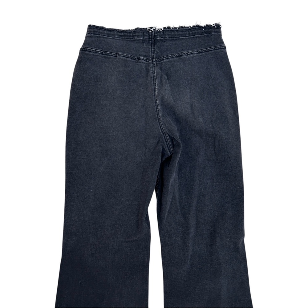 BDG urban Outfitters Black denim ruched dipped v flare Leg Jeans size 29 - Picture 5 of 8